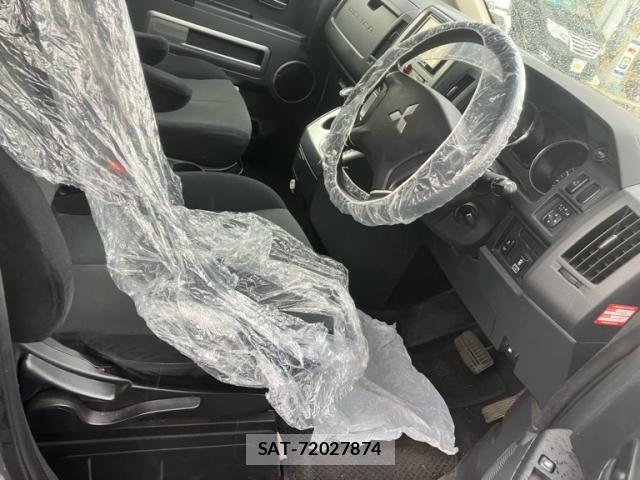 Mitsubishi DELICA 2012-04 6611497-4
