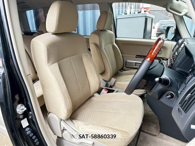 Mitsubishi DELICA 2009-08 6671129-17