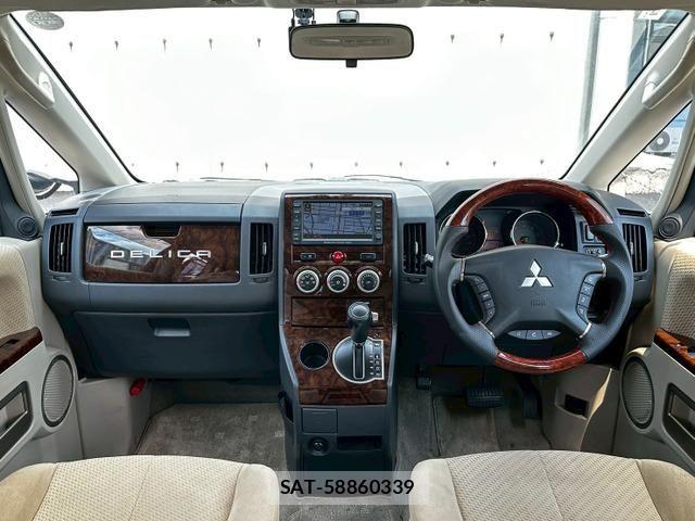 Mitsubishi DELICA 2009-08 6671129-5