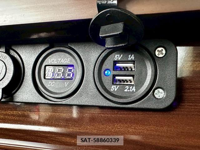 Mitsubishi DELICA 2009-08 6671129-7