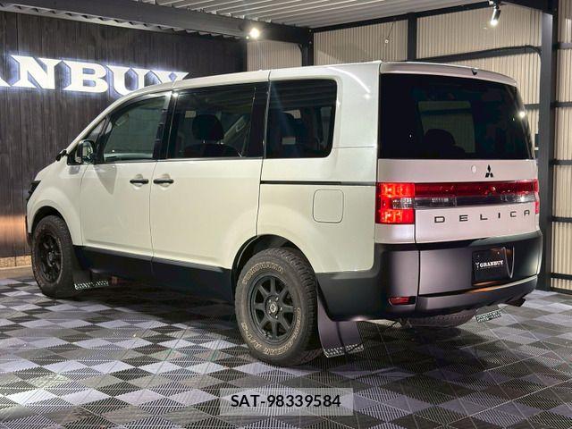 Mitsubishi DELICA 2012-03 6690990-14