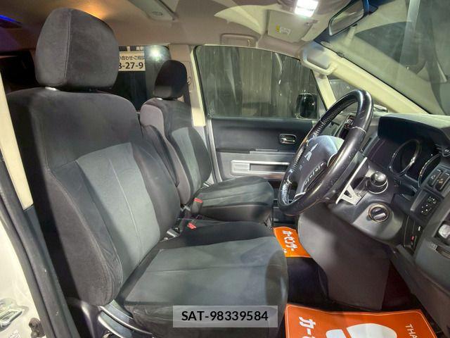 Mitsubishi DELICA 2012-03 6690990-5
