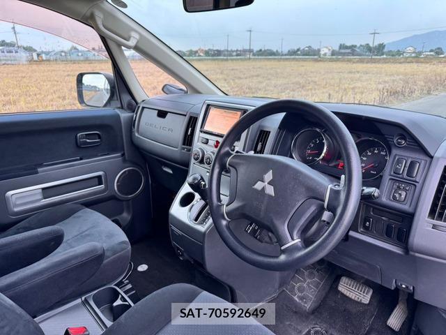 Mitsubishi DELICA 2010-07 6790986-8