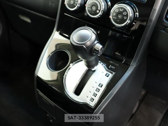 Mitsubishi DELICA 2017-04 6790985-16