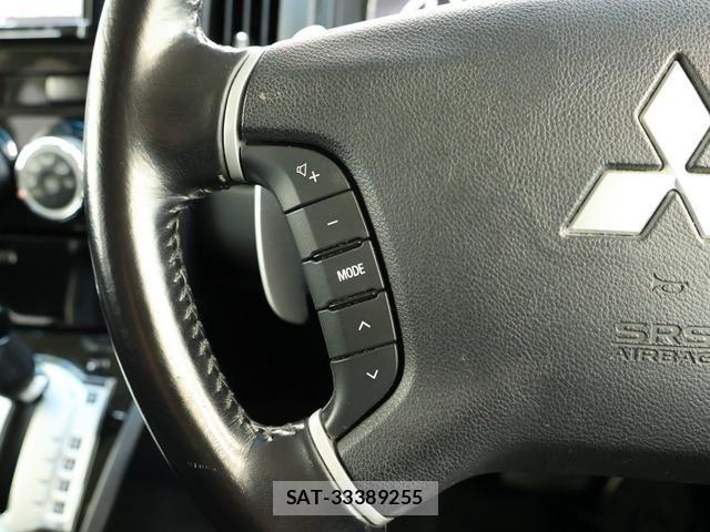 Mitsubishi DELICA 2017-04 6790985-19
