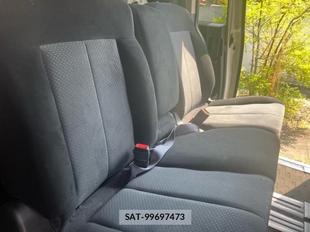 Mitsubishi DELICA 2011-06 6904253-11