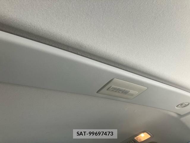Mitsubishi DELICA 2011-06 6904253-13
