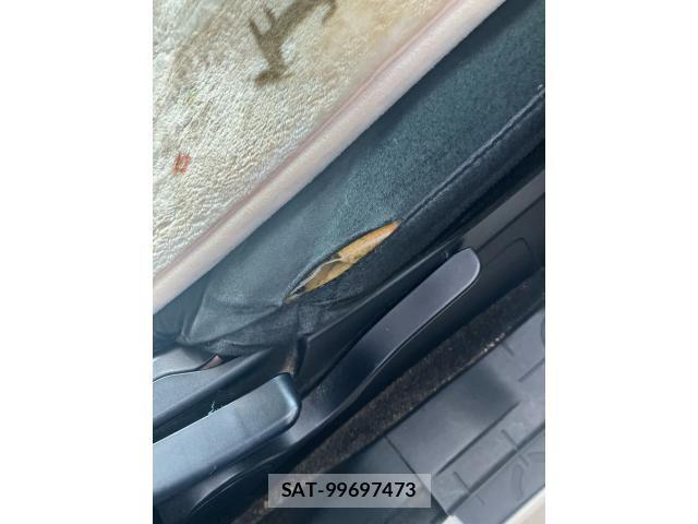 Mitsubishi DELICA 2011-06 6904253-18