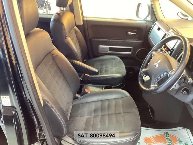 Mitsubishi DELICA 2019-04 6904248-13