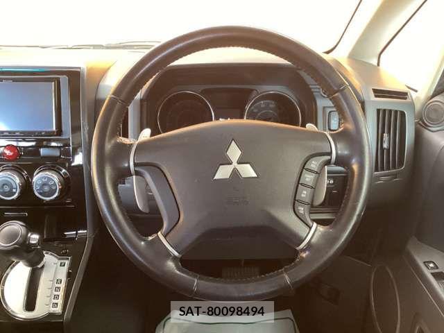 Mitsubishi DELICA 2019-04 6904248-18