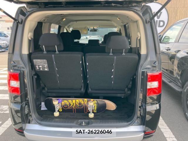 Mitsubishi DELICA 2017-09 6904251-14