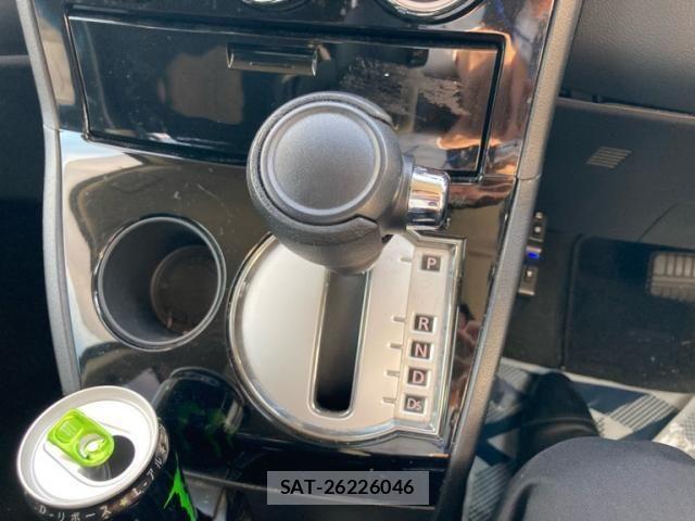 Mitsubishi DELICA 2017-09 6904251-20