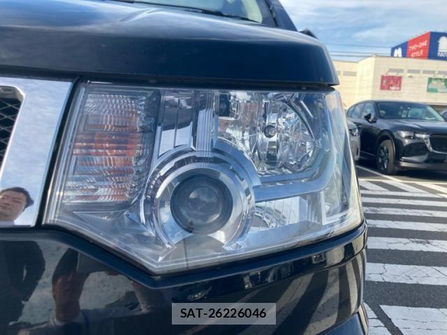 Mitsubishi DELICA 2017-09 6904251-4