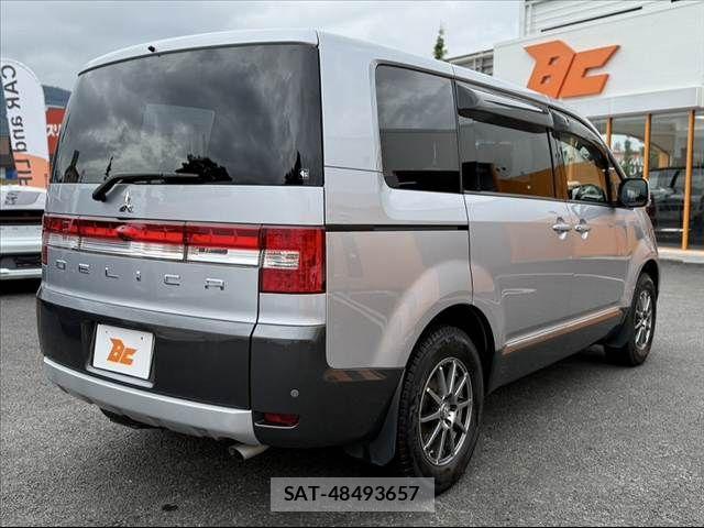 Mitsubishi DELICA 2014-01 7058274-14