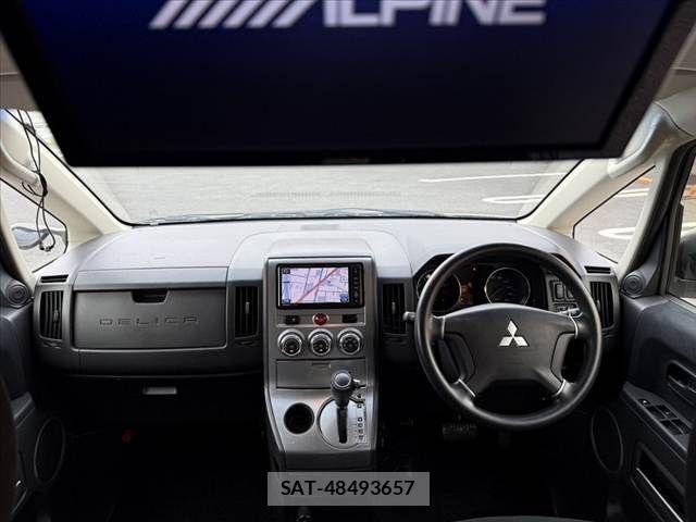 Mitsubishi DELICA 2014-01 7058274-1