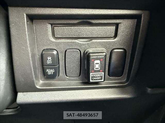 Mitsubishi DELICA 2014-01 7058274-22