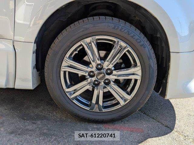 Mitsubishi DELICA 2017-02 7217486-14