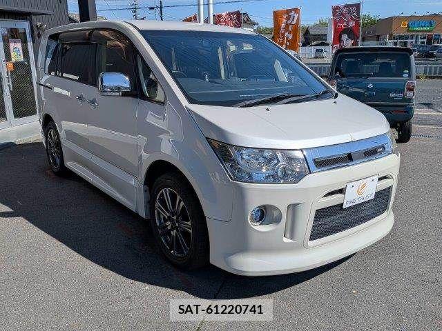 Mitsubishi DELICA 2017-02 7217486-16