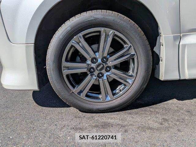 Mitsubishi DELICA 2017-02 7217486-28