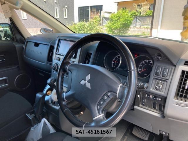 Mitsubishi DELICA 2012-03 7217484-17