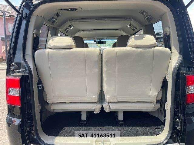 Mitsubishi DELICA 2014-01 7217483-11