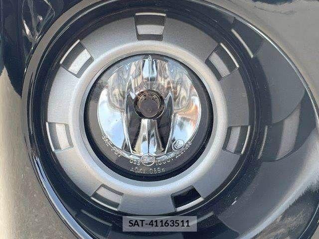 Mitsubishi DELICA 2014-01 7217483-26