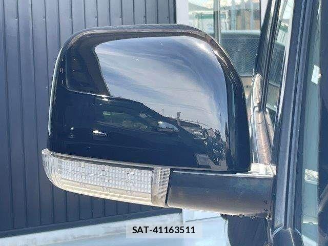 Mitsubishi DELICA 2014-01 7217483-28
