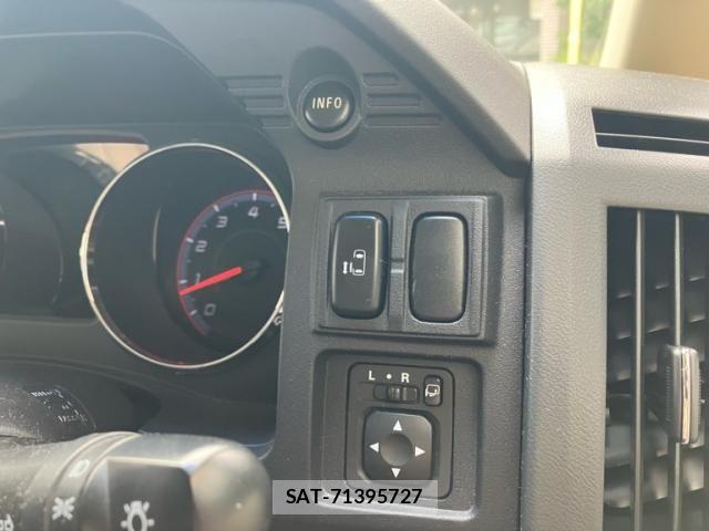 Mitsubishi DELICA 2007-06 7250488-12