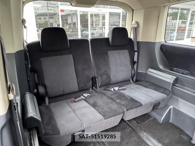 Mitsubishi DELICA 2011-05 7250489-10