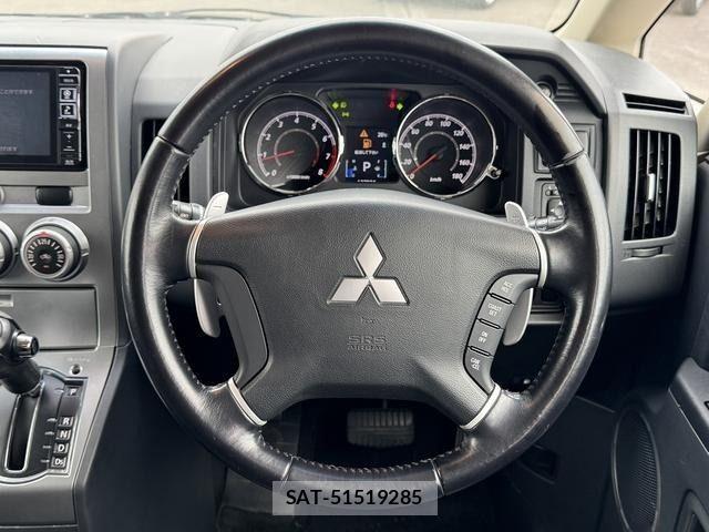Mitsubishi DELICA 2011-05 7250489-14