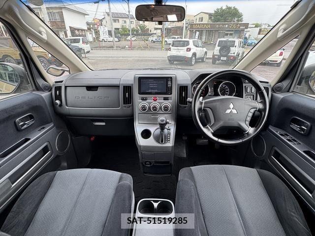 Mitsubishi DELICA 2011-05 7250489-1