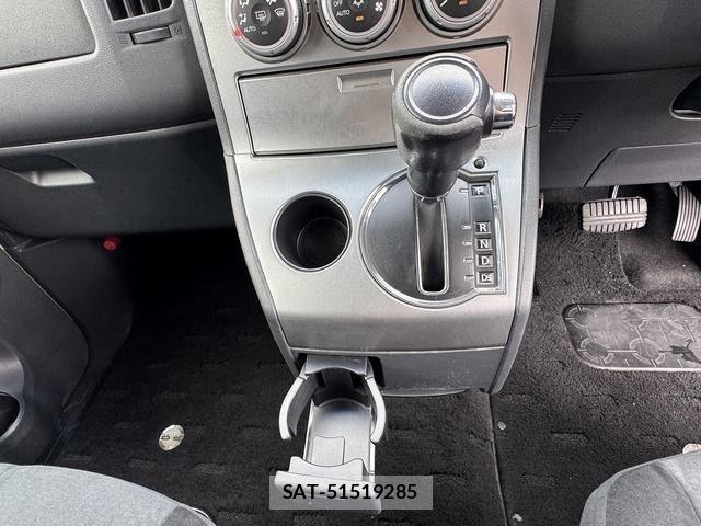 Mitsubishi DELICA 2011-05 7250489-25
