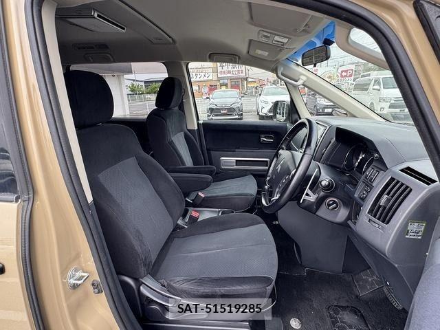 Mitsubishi DELICA 2011-05 7250489-8