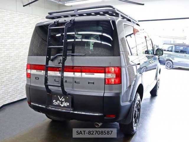 Mitsubishi DELICA 2009-07 7271812-18