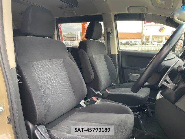 Mitsubishi DELICA 2013-06 7326713-10