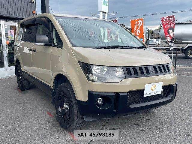 Mitsubishi DELICA 2013-06 7326713-21