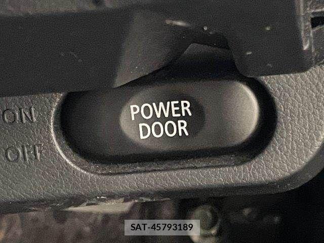 Mitsubishi DELICA 2013-06 7326713-8
