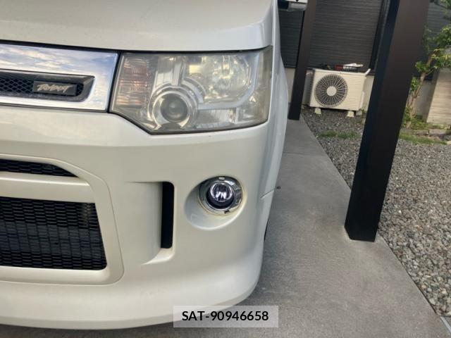 Mitsubishi DELICA 2009-07 7508538-3