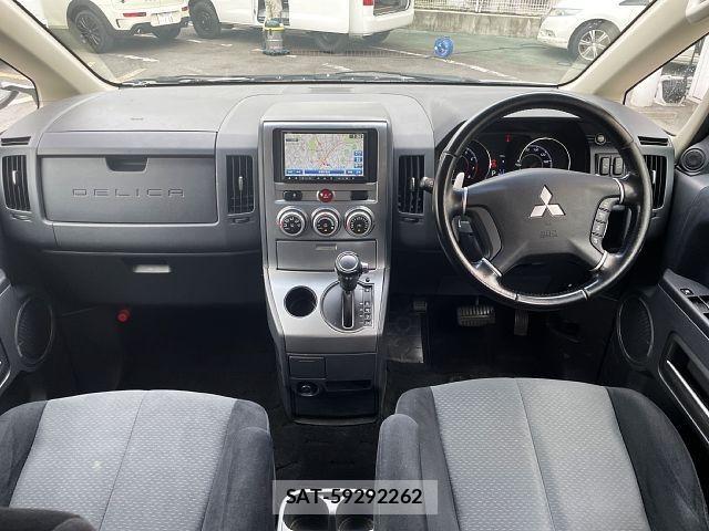 Mitsubishi DELICA 2011-09 7722736-1