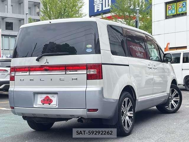 Mitsubishi DELICA 2011-09 7722736-2