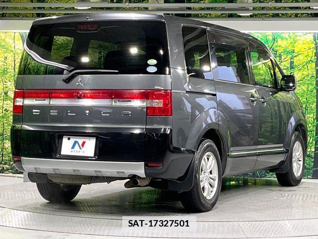 Mitsubishi DELICA 2020-02 7784347-16
