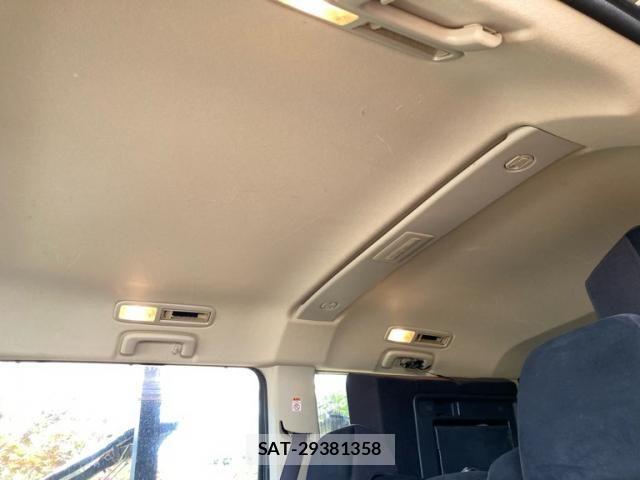 Mitsubishi DELICA 2007-07 7784332-9