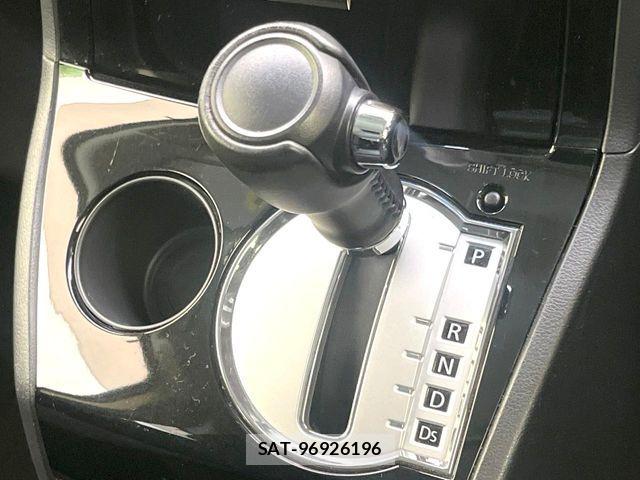 Mitsubishi DELICA 2018-07 7902519-18