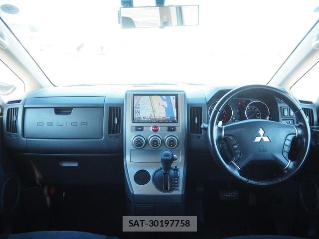 Mitsubishi DELICA 2011-06 7979028-13