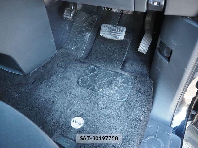 Mitsubishi DELICA 2011-06 7979028-21
