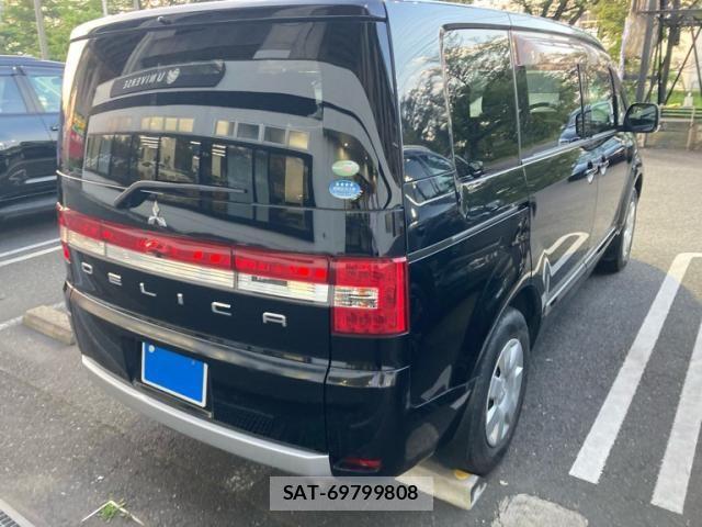 Mitsubishi DELICA 2011-08 8073574-4