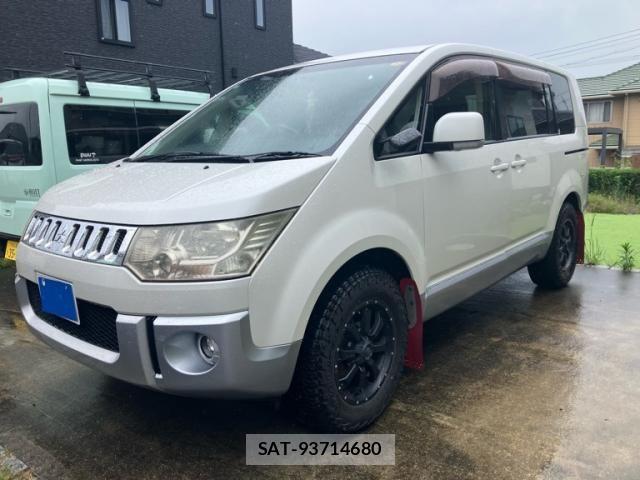Mitsubishi DELICA 2012-09 8073573-0