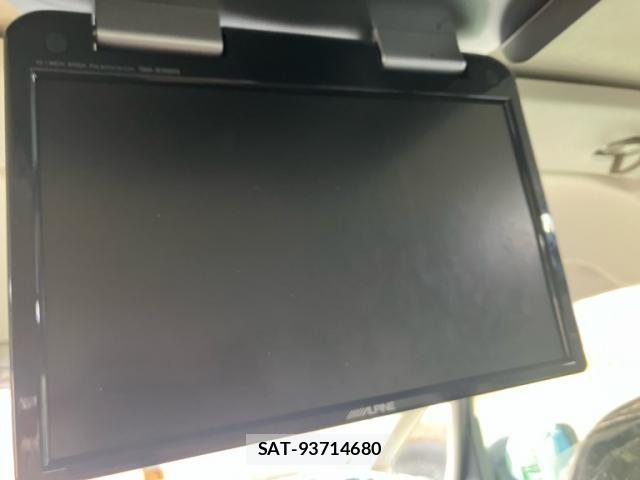 Mitsubishi DELICA 2012-09 8073573-10