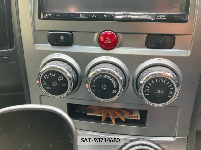 Mitsubishi DELICA 2012-09 8073573-15