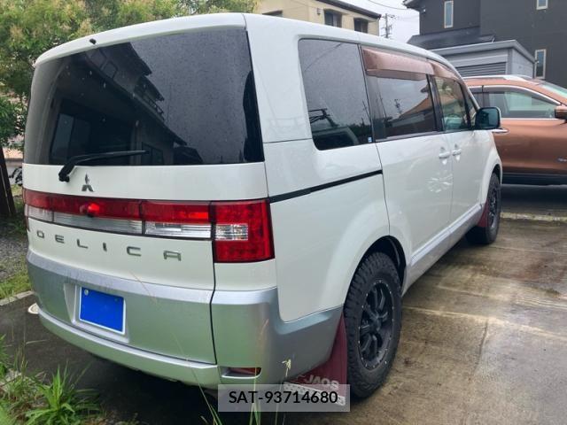 Mitsubishi DELICA 2012-09 8073573-3